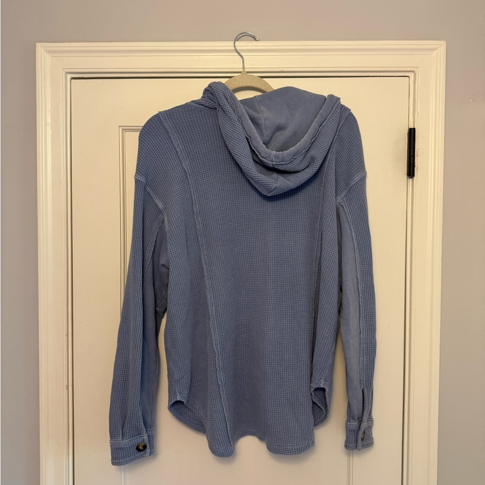 American Eagle Outfitters Light Blue Waffle Hoodie - Picture 3 of 3